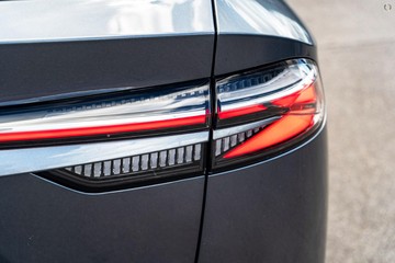 https://dvg-vehicle-assets.s3.amazonaws.com/072354/5td63yqy4n79xa8smpbjt9j98.jpg