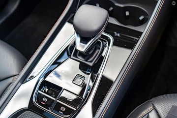 https://dvg-vehicle-assets.s3.amazonaws.com/072354/6bugb9lu0i61ja1cci7lw2zi7.jpg