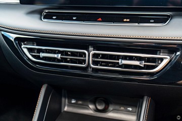 https://dvg-vehicle-assets.s3.amazonaws.com/072354/stmn6wv2so2cqpm5jjbunwuo5.jpg