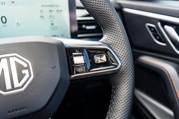 https://dvg-vehicle-assets.s3.amazonaws.com/072354/v2i99wmjzsq8257uqz5c2ah99.jpg