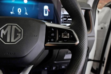 https://dvg-vehicle-assets.s3.amazonaws.com/073124/414yymmmt0ev2ipv213z0kxb4.jpg