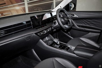 https://dvg-vehicle-assets.s3.amazonaws.com/073124/l034xres9ylch8tw49k5jzp13.jpg