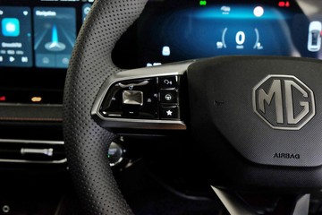https://dvg-vehicle-assets.s3.amazonaws.com/073124/yt1qt43av93fjf17u1ywg5du6.jpg