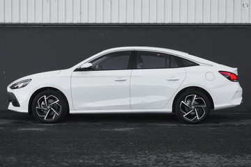 https://dvg-vehicle-assets.s3.amazonaws.com/073270/zjk6lrnil69mz03owkxk9esl6.jpg
