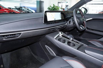 https://dvg-vehicle-assets.s3.amazonaws.com/076239/3tnvz0vo9zrto9llprv3xmuf3.jpg