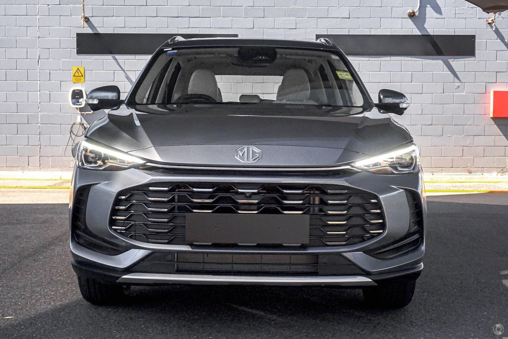 MG Zs image 2