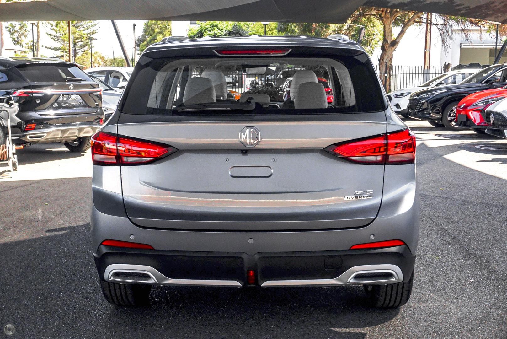 MG Zs image 3