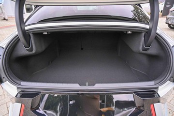 https://dvg-vehicle-assets.s3.amazonaws.com/1000005668/b1m3zbds4bot7vf65mjdnoiwa.jpg