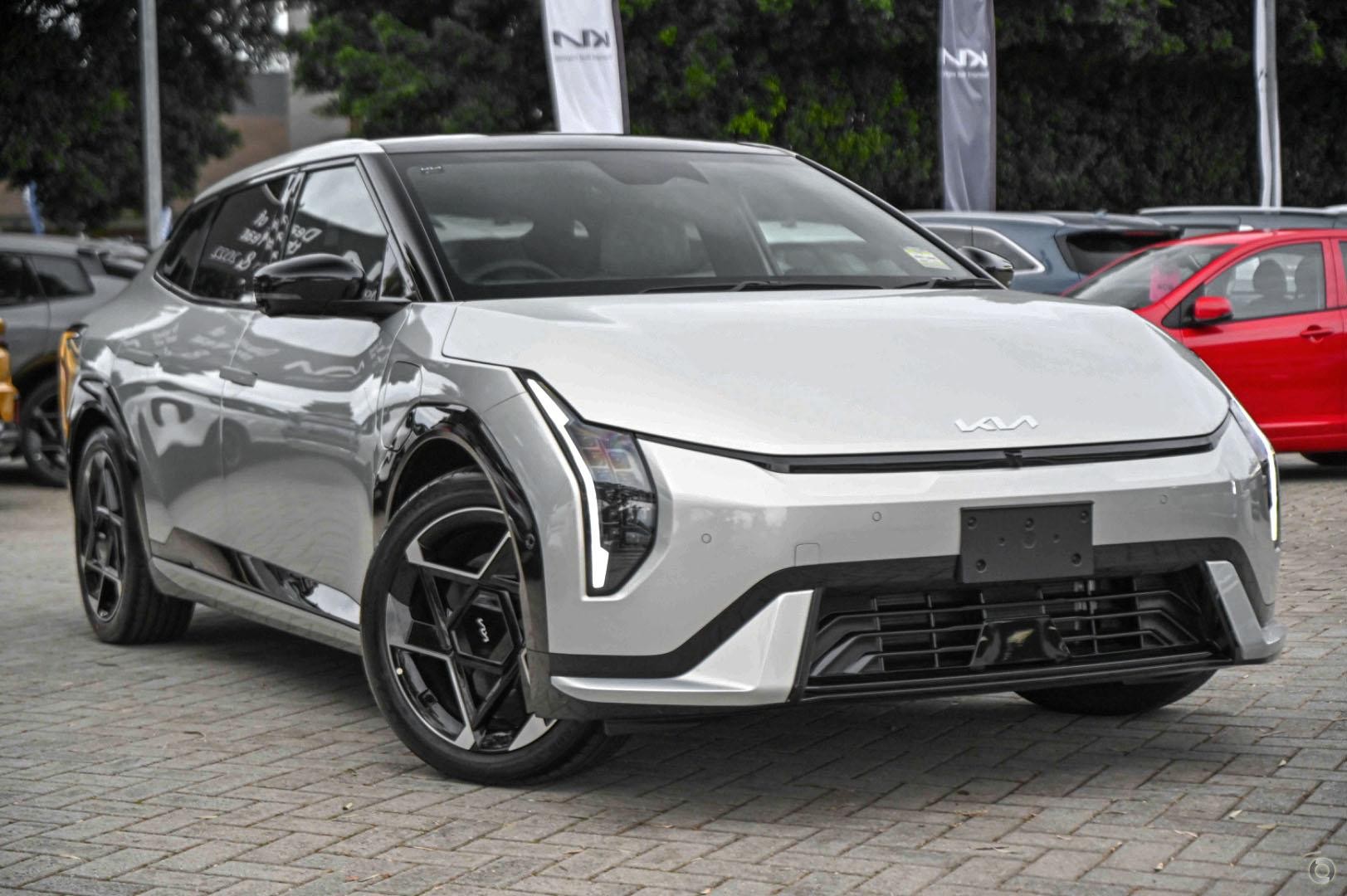 Kia Ev4 image 1