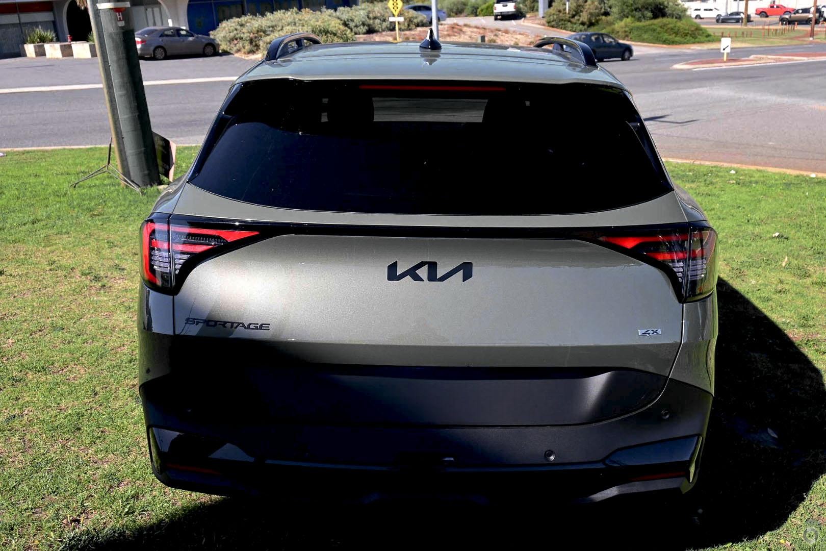 Kia Sportage image 3