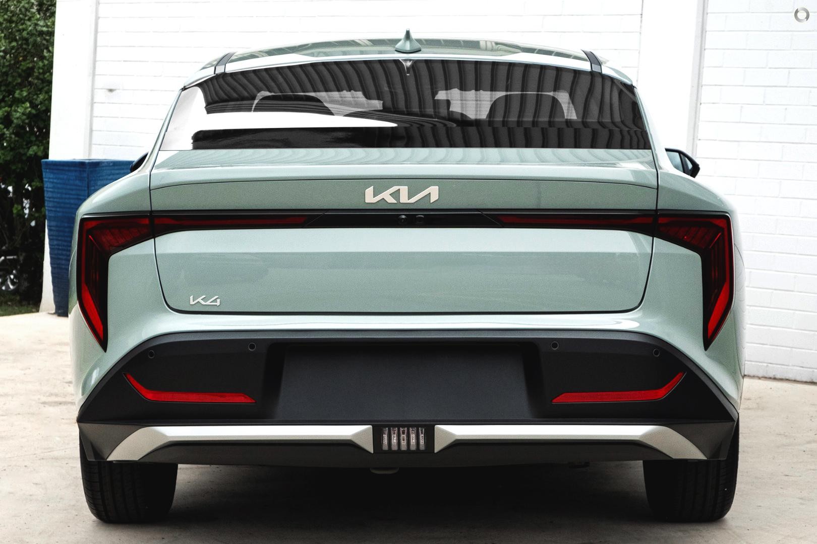 Kia K4 image 3