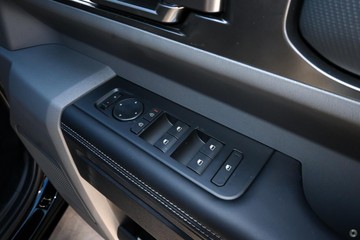 https://dvg-vehicle-assets.s3.amazonaws.com/1006137/hjnc7n9kg5afuuif4kjmdusg1.jpg