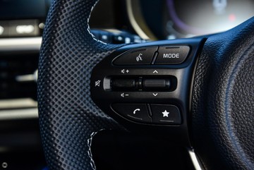 https://dvg-vehicle-assets.s3.amazonaws.com/1015760/3yg3zonafmjukd8kys2n0g708.jpg