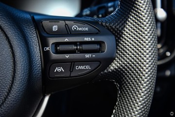https://dvg-vehicle-assets.s3.amazonaws.com/1015760/v8h0qfoi46o9tdsnb7qwmz2u5.jpg