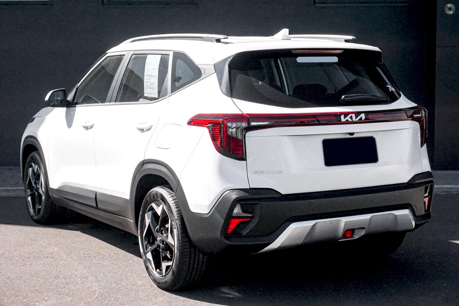 Kia Seltos image 4