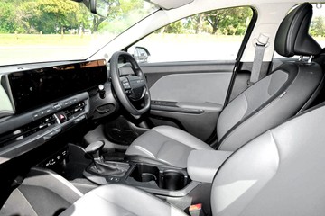 https://dvg-vehicle-assets.s3.amazonaws.com/1015874/feacc2e8dgg35rzrsb95n7xi9.jpg