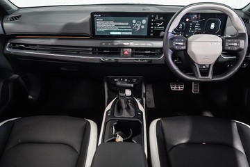 https://dvg-vehicle-assets.s3.amazonaws.com/1015884/2g2o10bqn1ii4i4lysxn9wgci.jpg