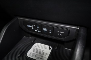 https://dvg-vehicle-assets.s3.amazonaws.com/1015884/7ldoeoxxfh1n5x8t6mpqhg975.jpg