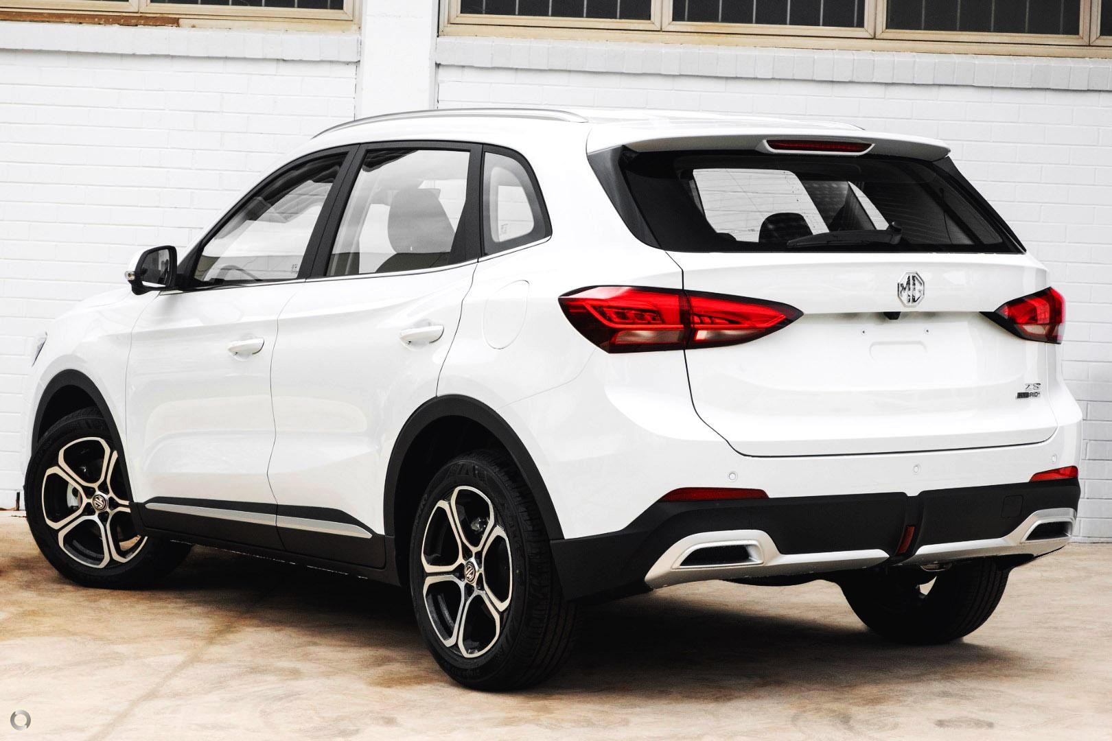 MG Zs image 4