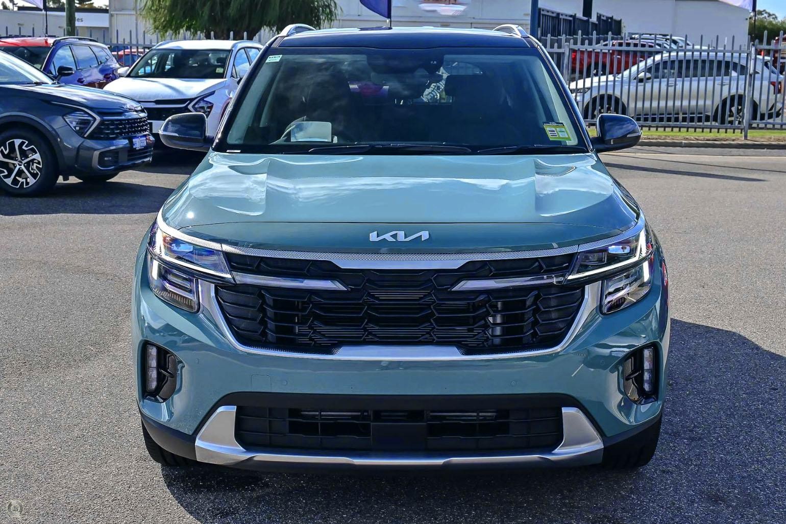 Kia Seltos image 2