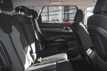https://dvg-vehicle-assets.s3.amazonaws.com/1028721/yu6jwdza7ajg5xao17vk4dzxa.jpg