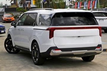 https://dvg-vehicle-assets.s3.amazonaws.com/1028728/4h4d6mvflicx1gd2xod30p14d.jpg