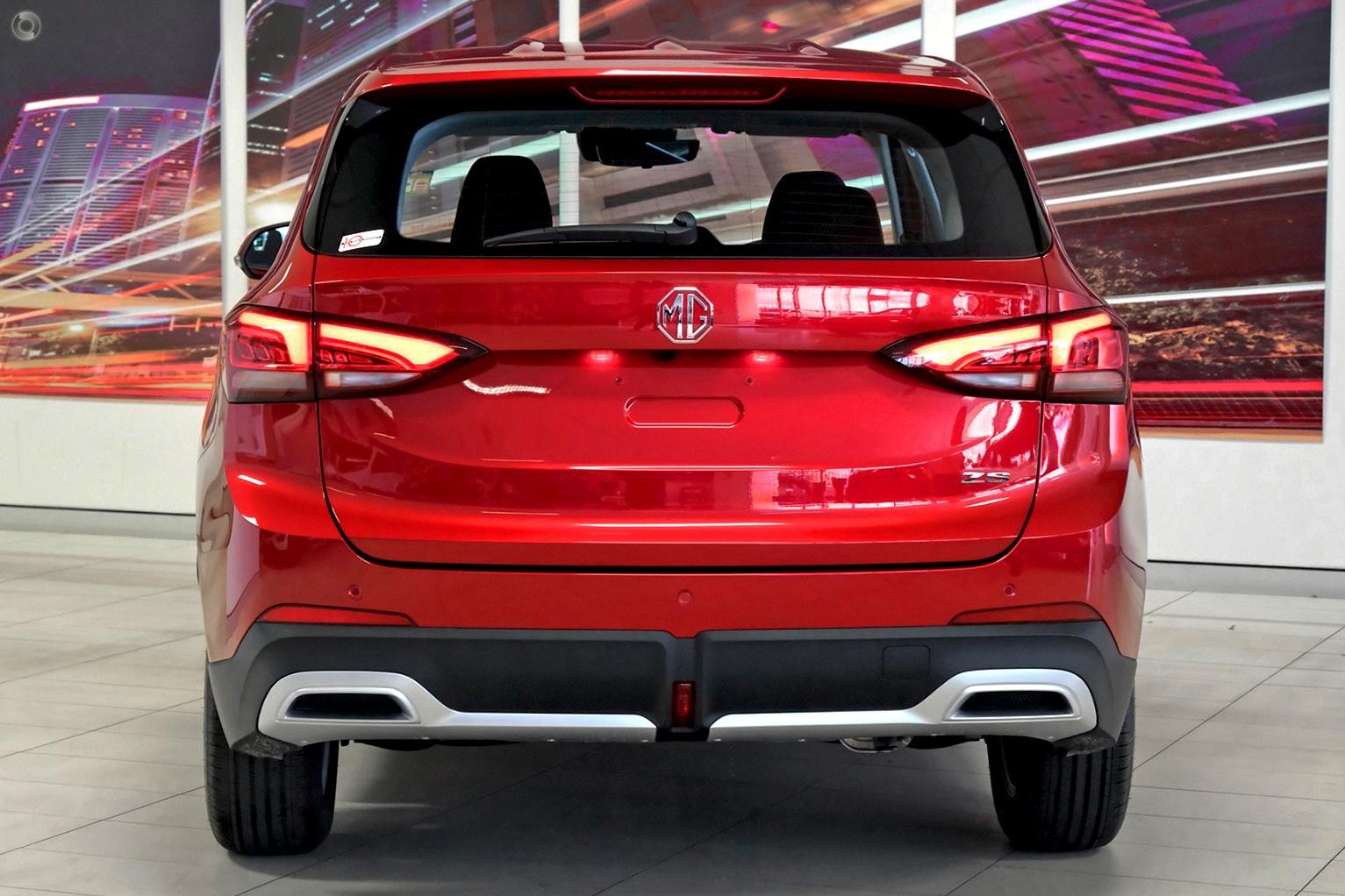 MG Zs image 3