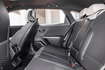 https://dvg-vehicle-assets.s3.amazonaws.com/1030775/7v2tossi0o44nlnu3py79rnfa.jpg