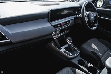 https://dvg-vehicle-assets.s3.amazonaws.com/1034317/u5m7lrmviv2xq2xkeraq6kn2d.jpg