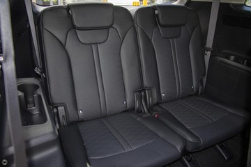 https://dvg-vehicle-assets.s3.amazonaws.com/1034958/gk0tjz35lpsbbi257uk6ep0z.jpg