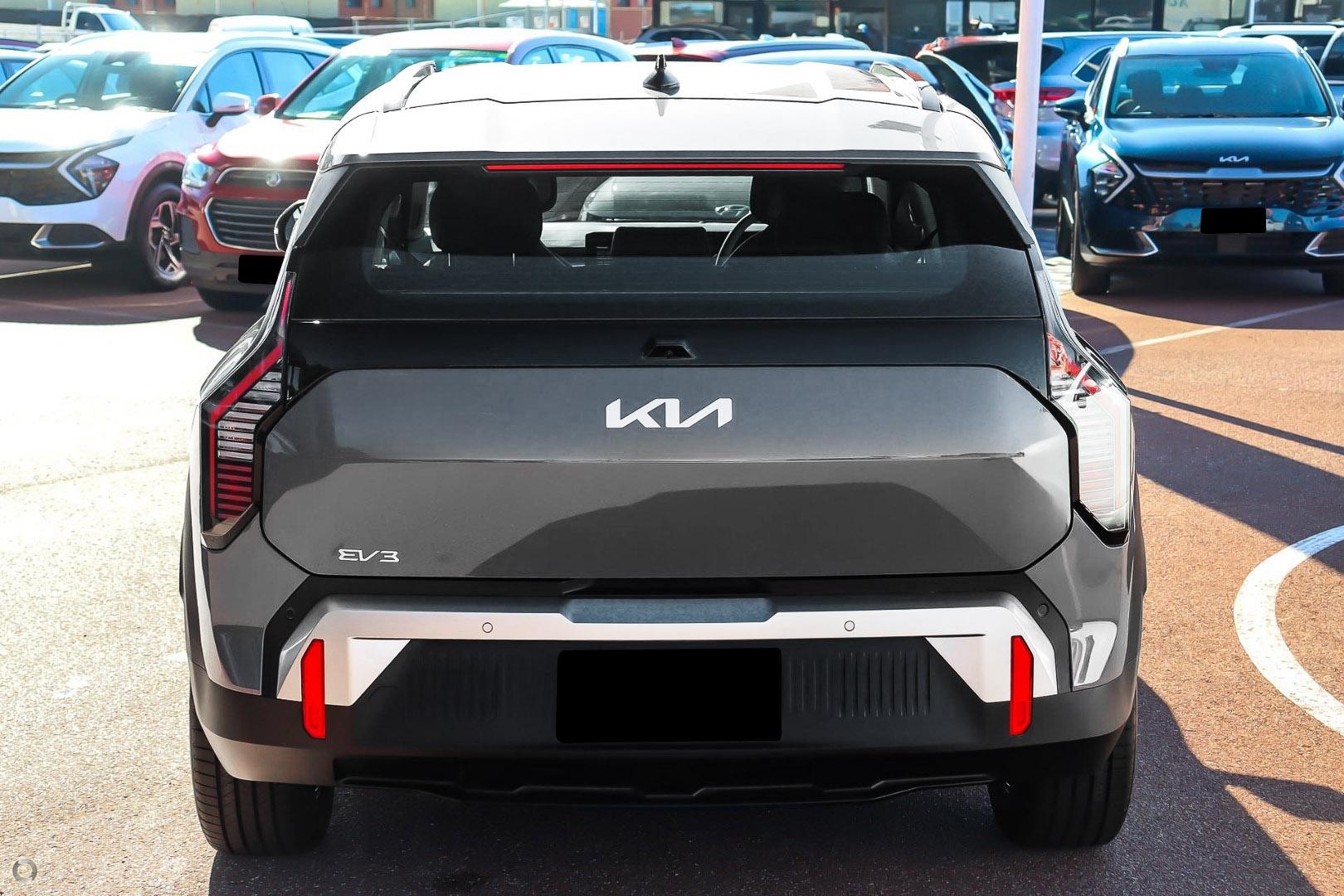 Kia Ev3 image 3