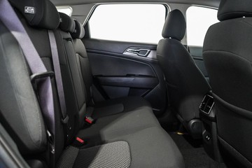 https://dvg-vehicle-assets.s3.amazonaws.com/1045785/ajc7awsf4stuae7xe8oxf79gm.jpg