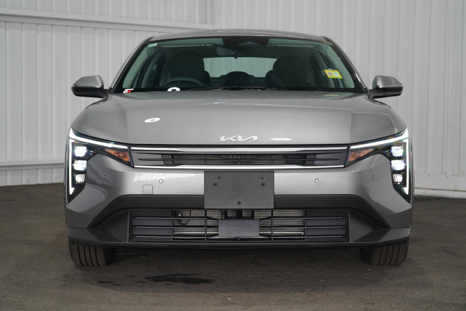 Kia K4 image 3