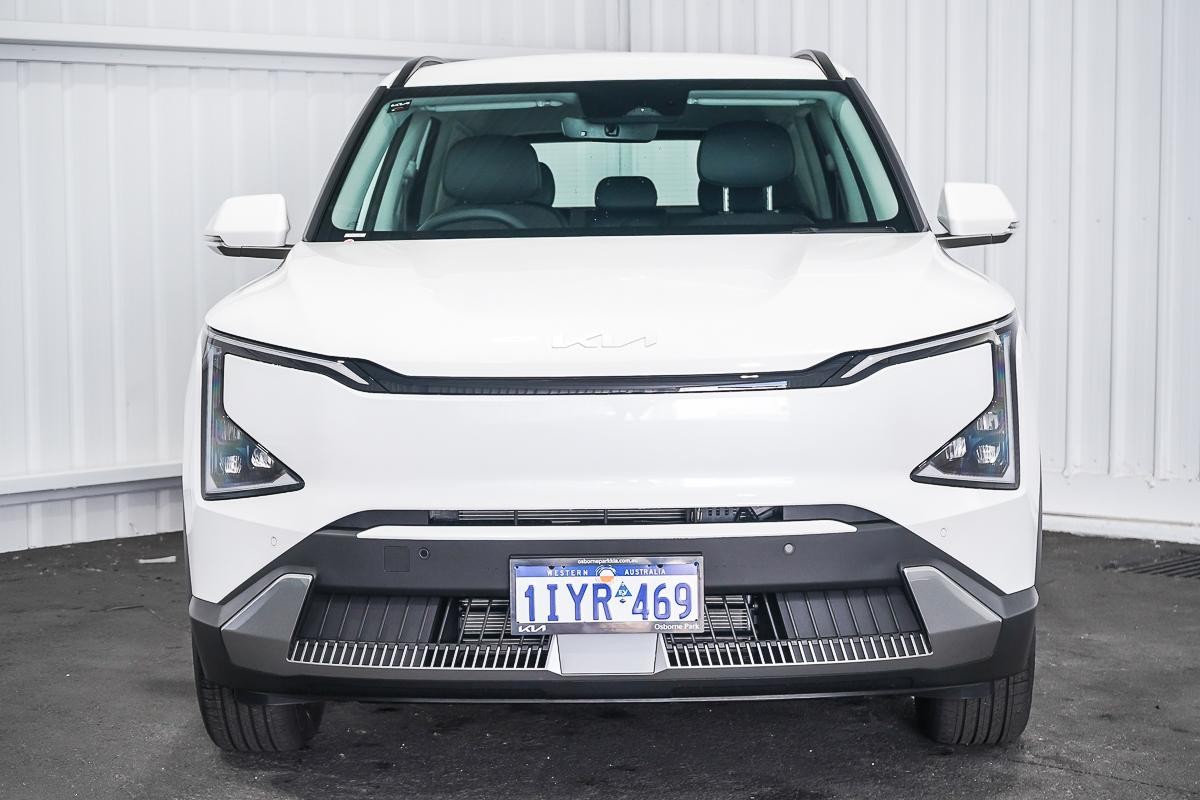 Kia Ev5 image 3