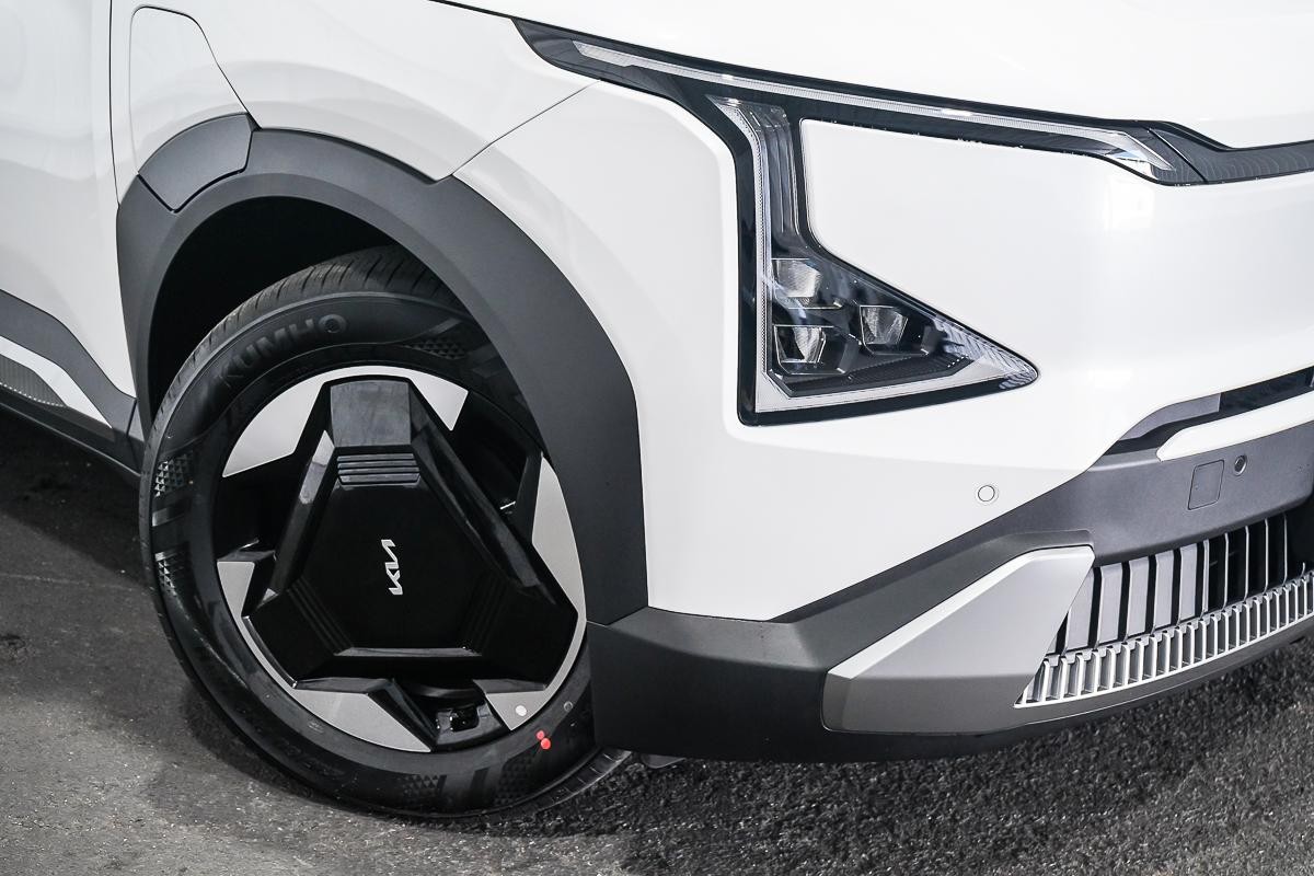 Kia Ev5 image 2