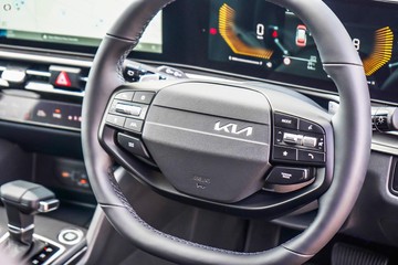 https://dvg-vehicle-assets.s3.amazonaws.com/1047079/1pq6mprnzxo2d27gp7bs1n68.jpg