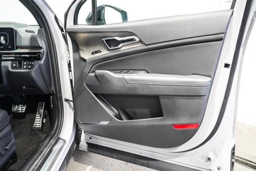 https://dvg-vehicle-assets.s3.amazonaws.com/1047091/atm3p6i3alv5wmi6v8aaspr14.jpg