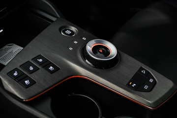 https://dvg-vehicle-assets.s3.amazonaws.com/1047091/dcepu06syj6dmawgnx8b6nqbd.jpg