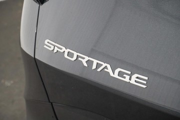 https://dvg-vehicle-assets.s3.amazonaws.com/1047915/6abyxxibj9yh9ixk1wyleyz7f.jpg