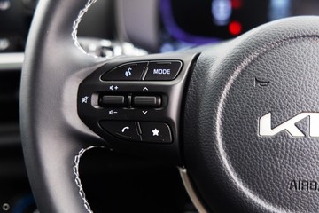 https://dvg-vehicle-assets.s3.amazonaws.com/1051054/582rjdqtlxgxp2b38f9wi8jl5.jpg
