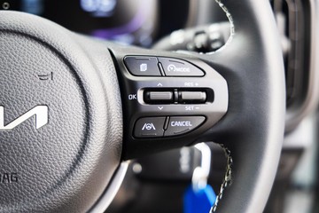 https://dvg-vehicle-assets.s3.amazonaws.com/1051054/bpsmzwzka32voamwbfa3wuuk9.jpg