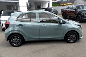 https://dvg-vehicle-assets.s3.amazonaws.com/1051054/sxejawdli3uomby0cj3xemq7e.jpg
