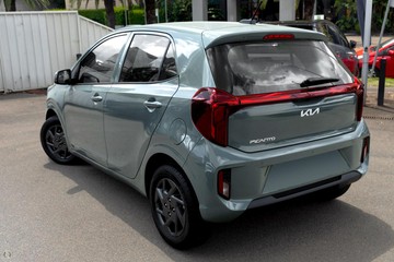https://dvg-vehicle-assets.s3.amazonaws.com/1051054/zugaa2wc5sjkube8ohajipev.jpg
