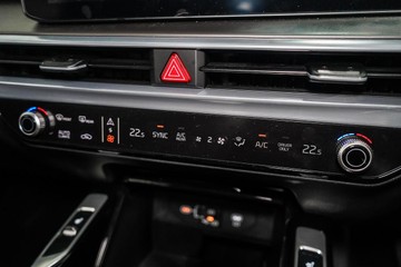 https://dvg-vehicle-assets.s3.amazonaws.com/1052369/6go4bqdsrnqmfap8xjua35vp4.jpg