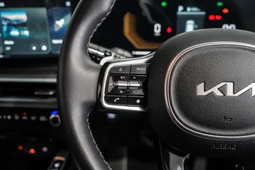 https://dvg-vehicle-assets.s3.amazonaws.com/1052369/7cvfrl6g9wn9s2929qt3vcxrw.jpg
