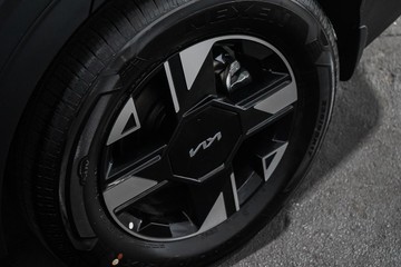 https://dvg-vehicle-assets.s3.amazonaws.com/1052455/dmodtwmjlq5rj0uqeo9kjfbj0.jpg