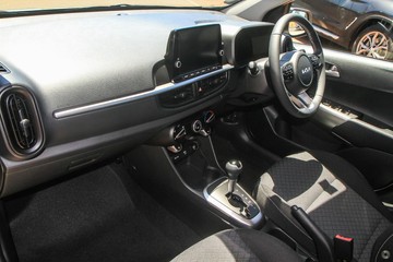 https://dvg-vehicle-assets.s3.amazonaws.com/1053956/hd4n3qurjr99cb0q3f8jhye39.jpg