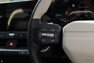 https://dvg-vehicle-assets.s3.amazonaws.com/1053975/kwoyewrkc7n6oamxqohk2rm3f.jpg