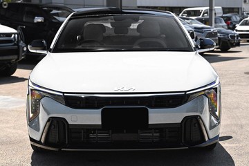https://dvg-vehicle-assets.s3.amazonaws.com/1053976/7pwjjmkay0ykq62rdirjwij3c.jpg