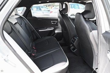 https://dvg-vehicle-assets.s3.amazonaws.com/1053976/kxt4t6yy3665e1x9q1dzlqi53.jpg